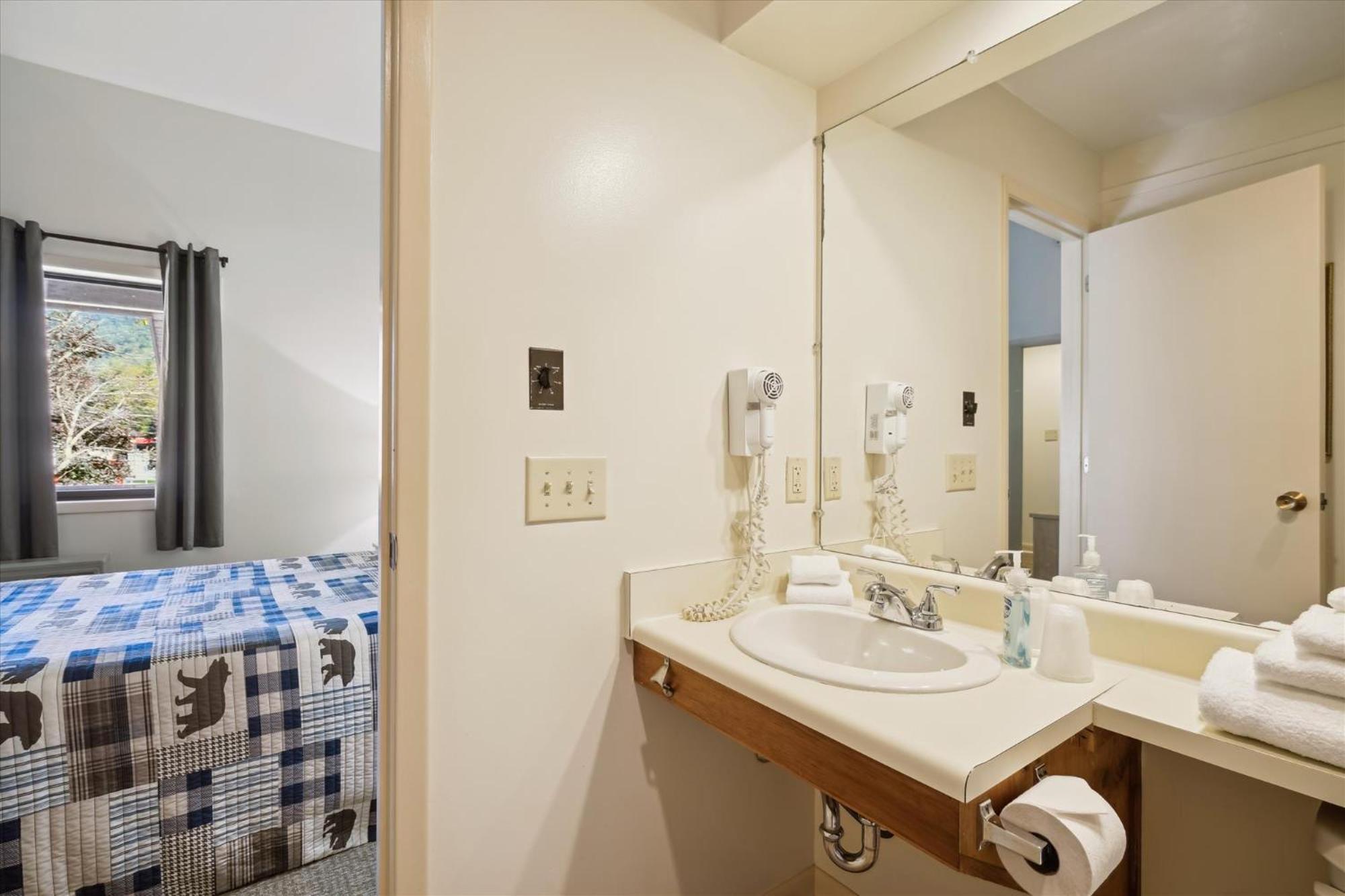 Cedarbrook Queen Suite 202 คิลลิงตัน ภายนอก รูปภาพ